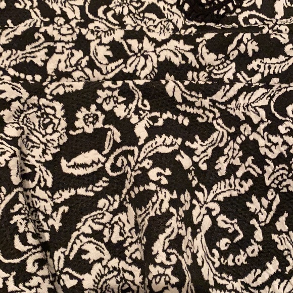 NWT Xhilaration ladies black and white patterned dress size M - Picture 10 of 12